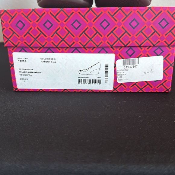 Tory Burch Miller wedges, maroon colored, size us 9, - Picture 5 of 6